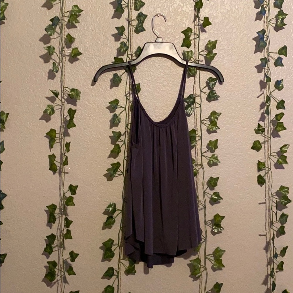 American Eagle grey tank